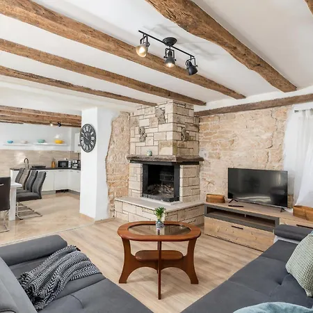 Holiday home Amazing In With Wifi *