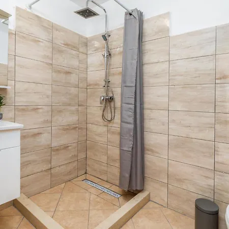 Amazing In With Wifi * Modrušani